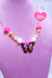 Pieza única collar mariposa negra