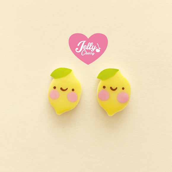 Aretes de limón pegaditos