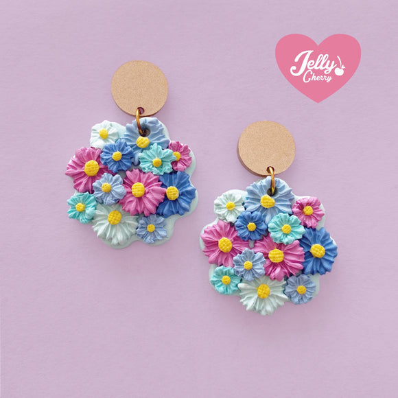 Aretes mora